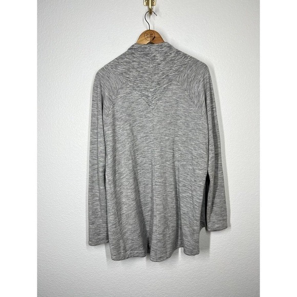 Athleta Large L Nirvana Wrap Cardigan Sweater Gray Soft Knit - Picture 4 of 5